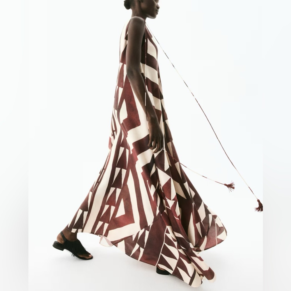 Summer 2025 VOLUMINOUS MAXI DRESS - Picture 5 of 7
